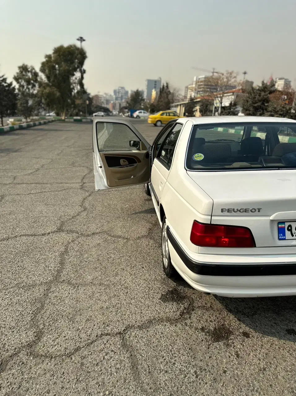 پژو پارس xu7|خودرو سواری و وانت|تهران, اوین|دیوار
