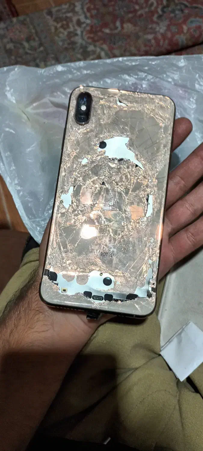 اپل iPhone XS Max با حافظهٔ ۲۵۶ گیگابایت|موبایل|کرمانشاه, |دیوار