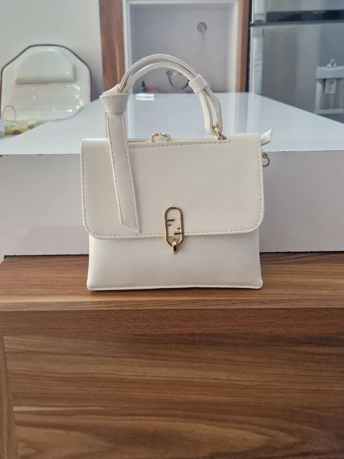 کیف سفید،کیف زنانه، کیف دسته دار|کیف، کفش، کمربند|قم, هنرستان|دیوار