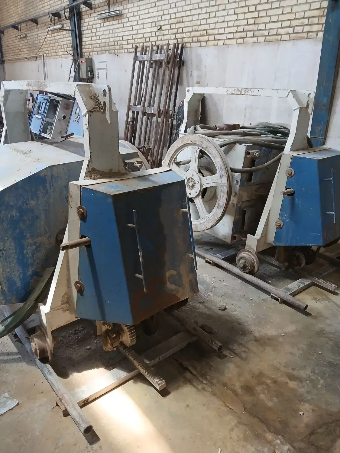 سیم برش و راسول لوازم معدن|ماشینآلات صنعتی|اصفهان, باغ فدک|دیوار