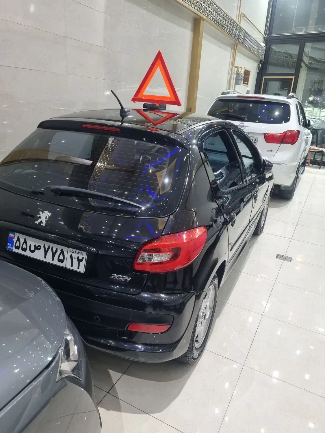 ۲۰۷ پاناروما بدون رنگ|خودرو سواری و وانت|تبریز, |دیوار