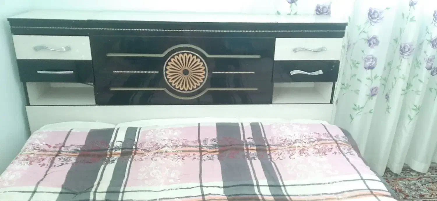 درحدنو بدون دشک سالم|تخت و سرویس خواب|گلبهار, شهر جدید گلبهار|دیوار