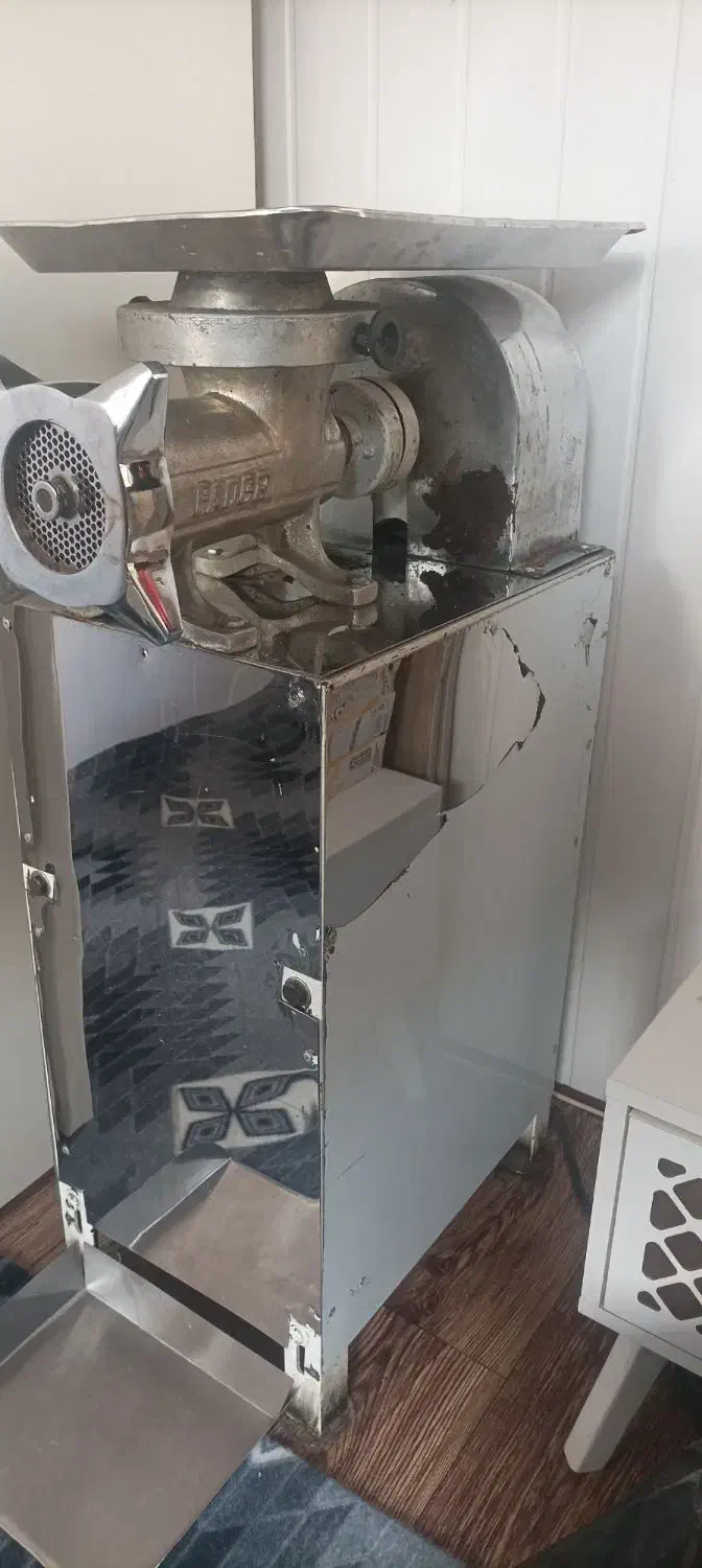 چرخ گوشت صنعتی|کافیشاپ و رستوران|اقبالیه, |دیوار