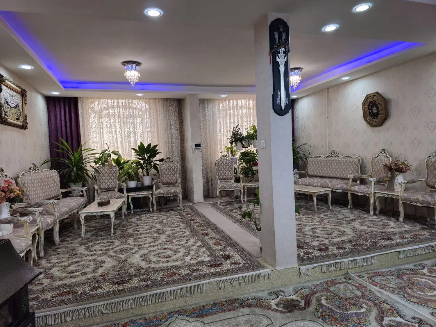 خانه ۳ طبقه در قلب شهر|فروش آپارتمان|دورود, |دیوار