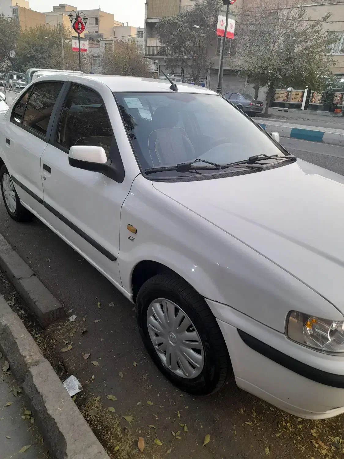 سمند EF7مدل ۹۳ بیرنگ مولتی پلکس|خودرو سواری و وانت|تهران, ائمه اطهار|دیوار