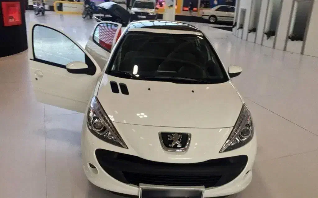 207 صفر معاوضه|خودرو سواری و وانت|یزد, |دیوار