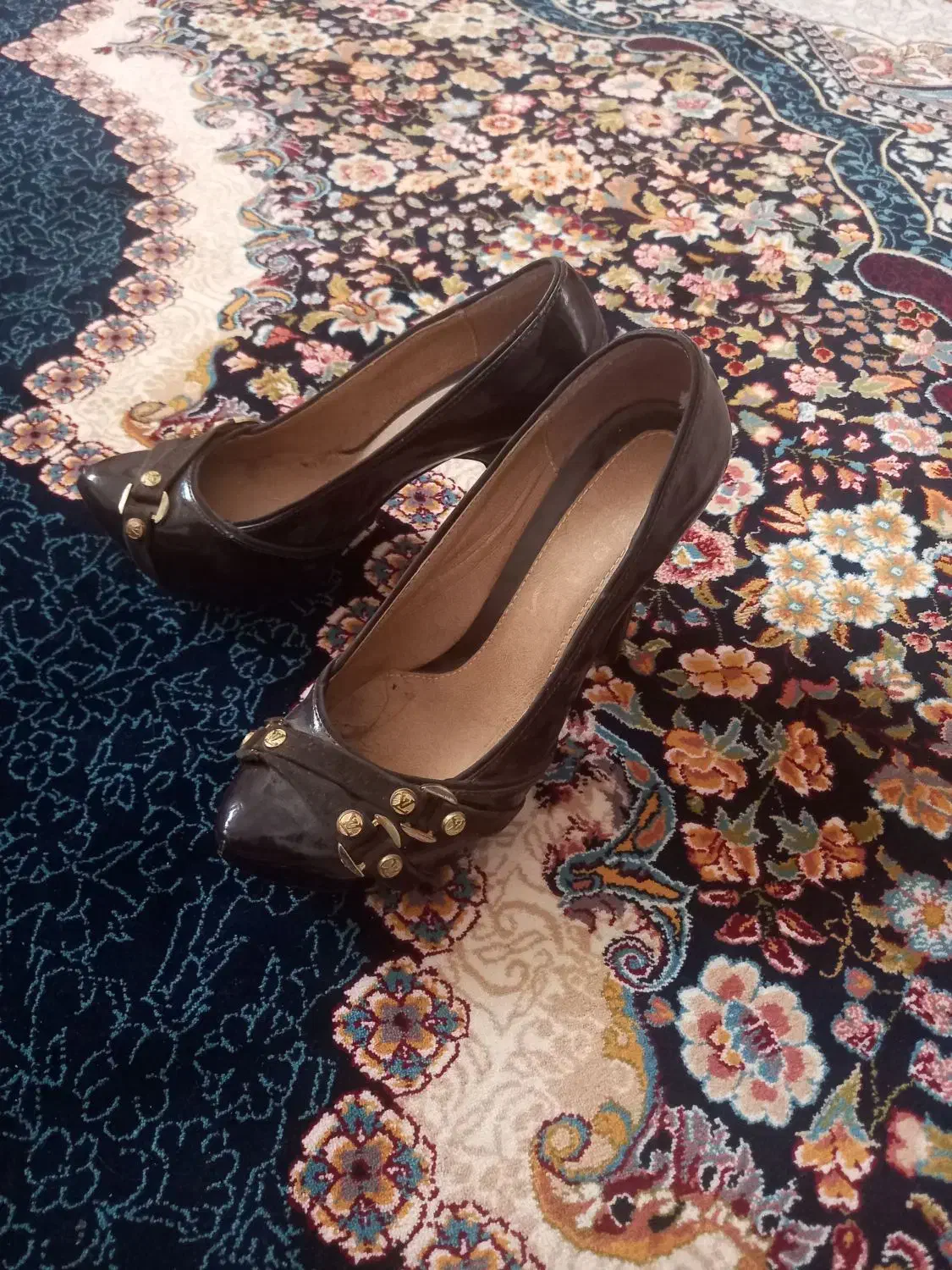 کفش مجلسی|کیف، کفش، کمربند|دورود, |دیوار