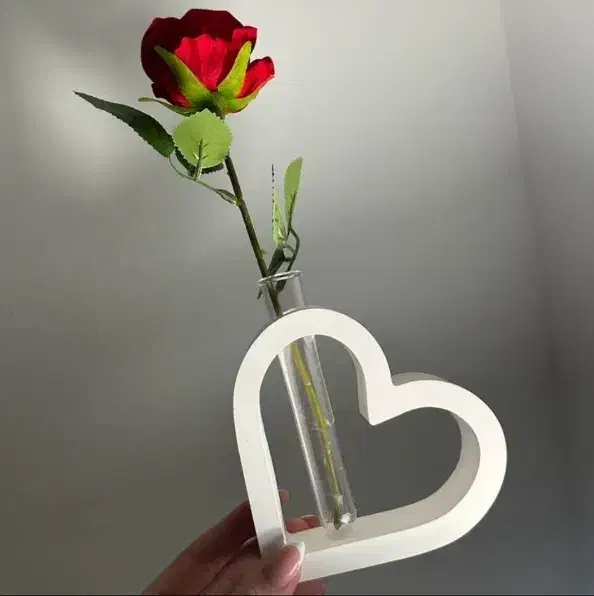 گلدان گلجا قلبی|صنایع دستی و سایر لوازم تزئینی|تهران, امامت|دیوار