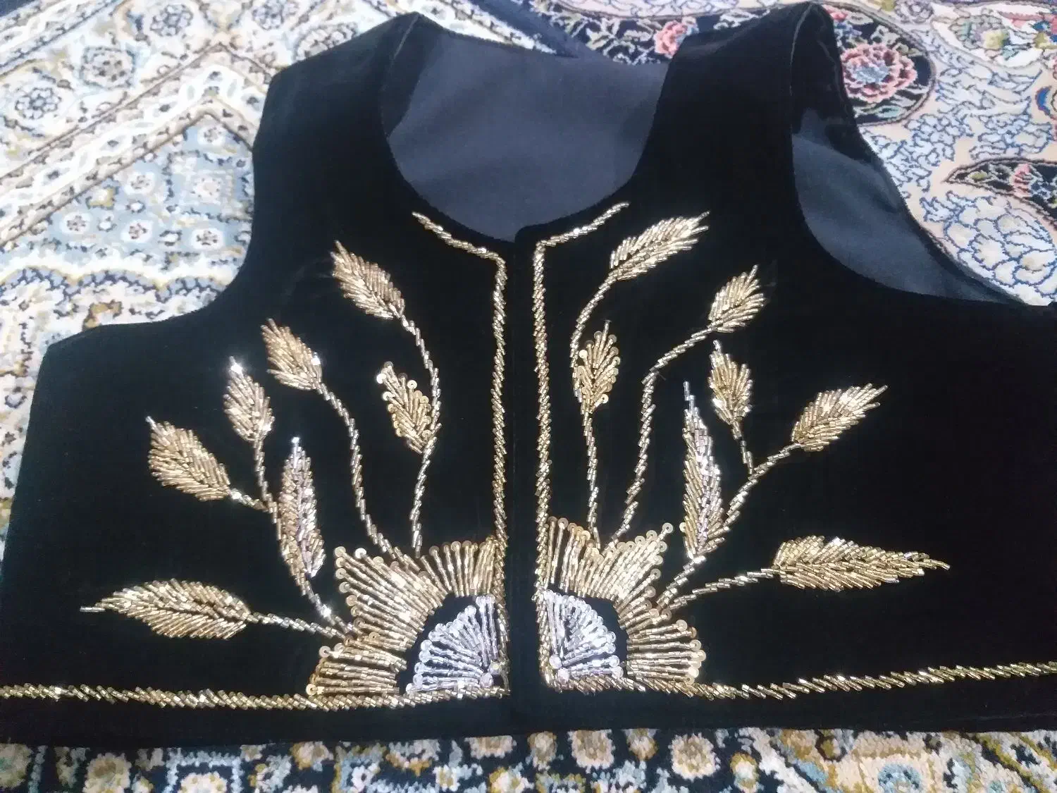 ملیله دوزی سخمه|لباس|مریوان, |دیوار