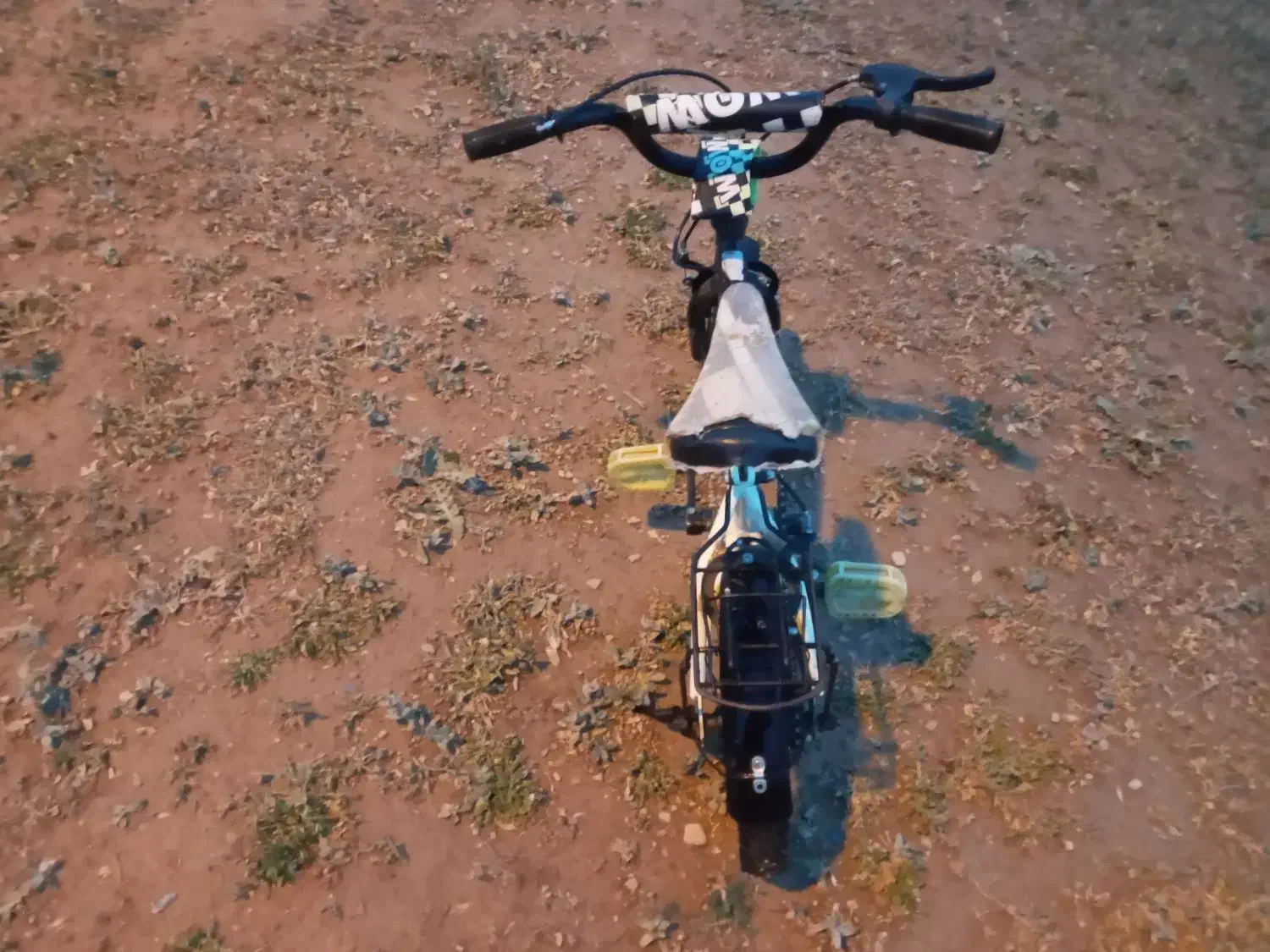 دوچرخه 12|دوچرخه، اسکیت، اسکوتر|خنجین, |دیوار