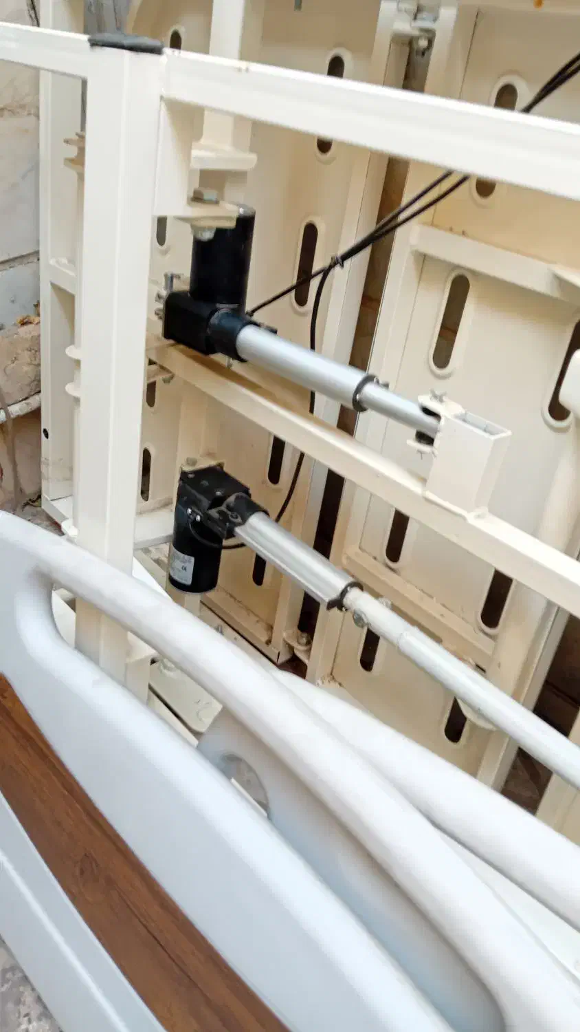 تخت بیمارستانی خانگی برقی۳ موتوره با تنظیم ارتفاع|پزشکی|ری, فیروزآبادی|دیوار