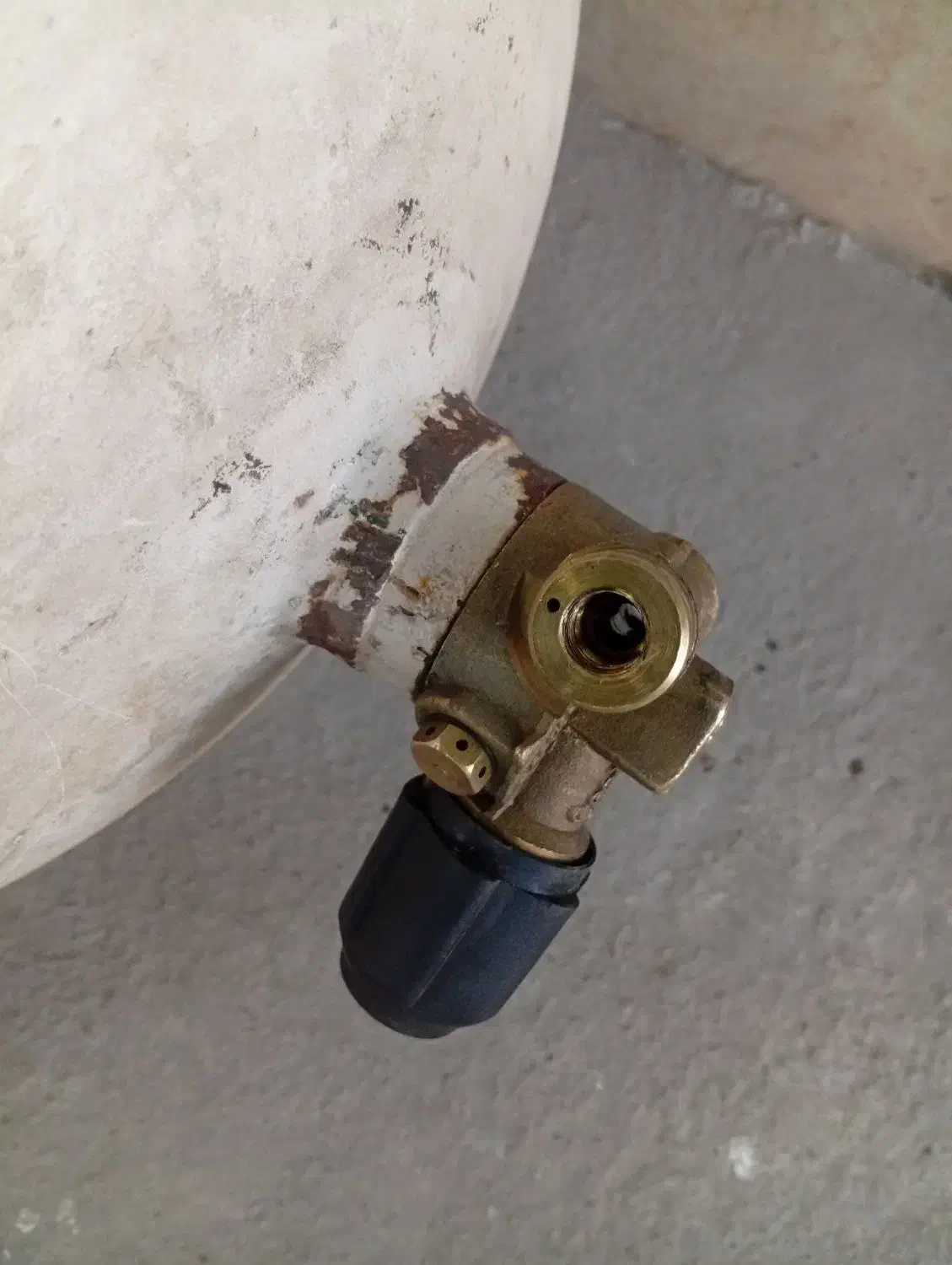 فروش کپسول ۱۰۰ لیتری|قطعات یدکی و لوازم جانبی|اصفهان, الهیه|دیوار