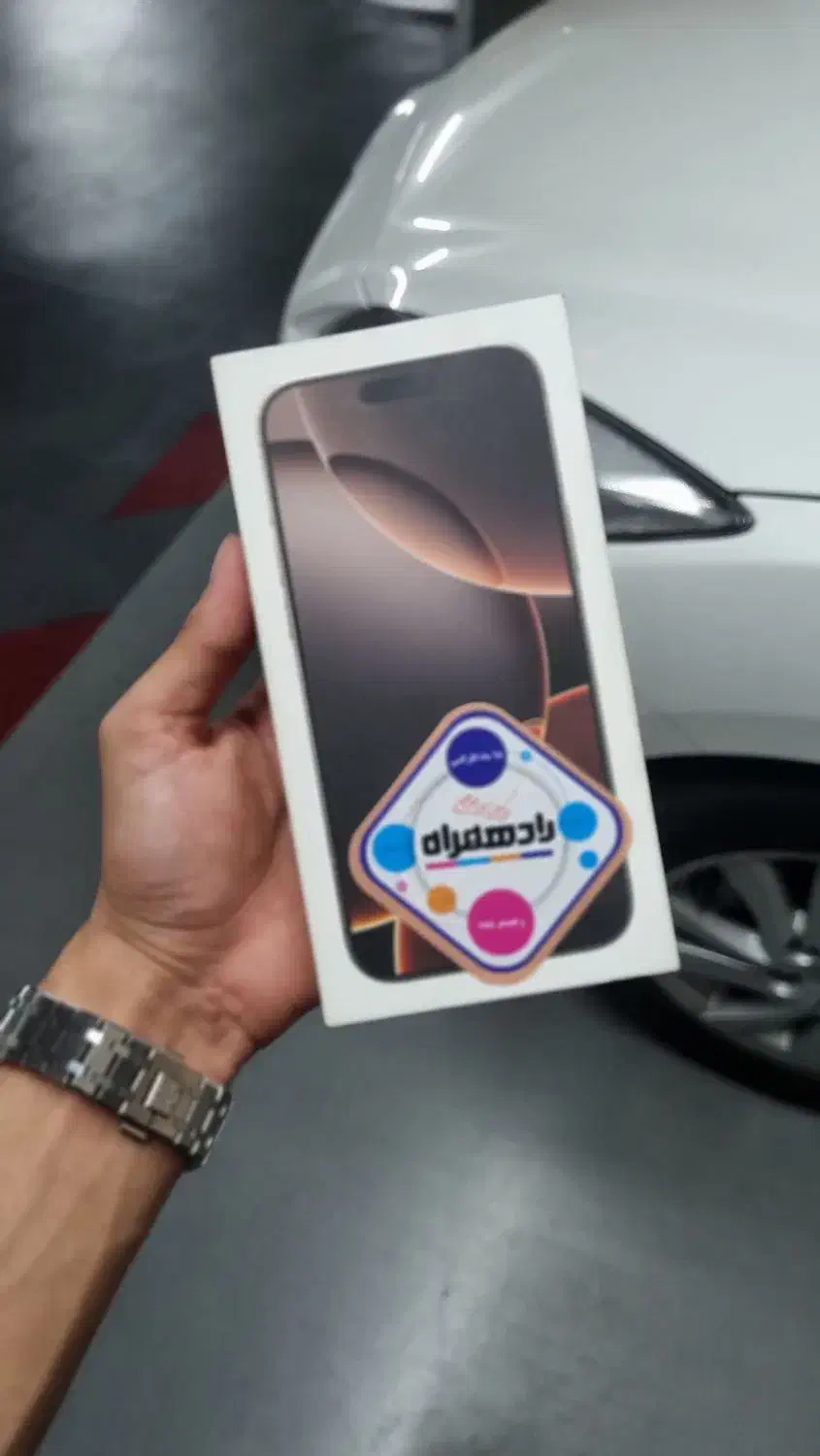 ۱۶ پرومکس ۲۵۶|موبایل|نسیم‌شهر, |دیوار