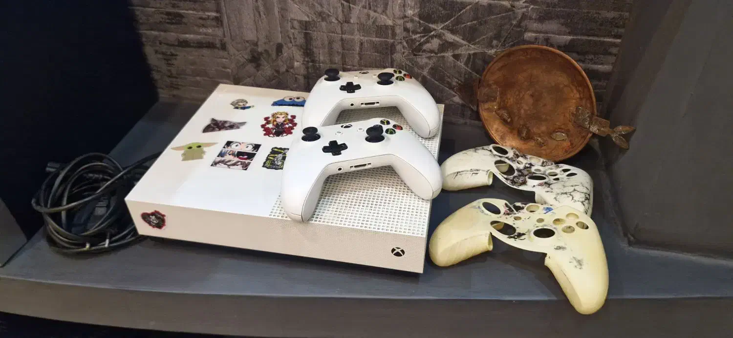 Xbox One s|کنسول، بازی ویدئویی و آنلاین|لنگرود, |دیوار