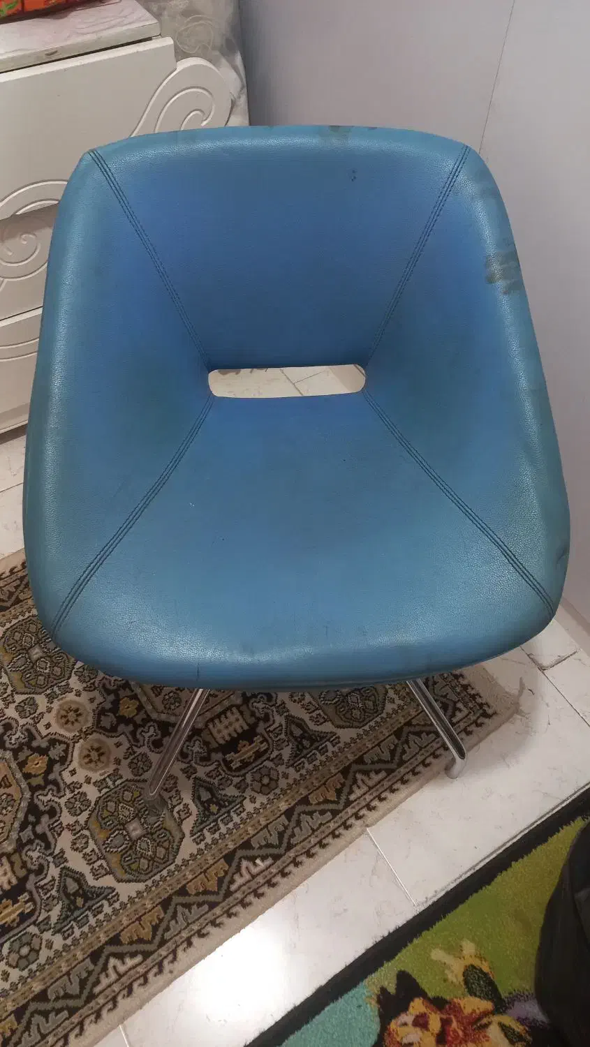 صندلی|صندلی و نیمکت|محمدشهر, محمدشهر|دیوار