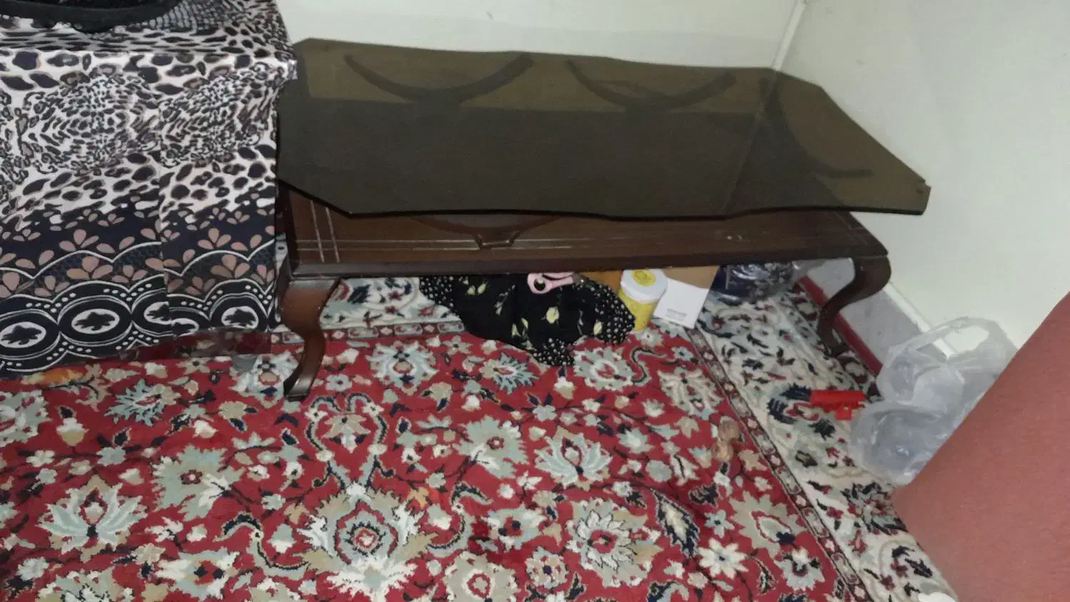 میز|میز و صندلی غذاخوری|شیروان (خراسان), |دیوار