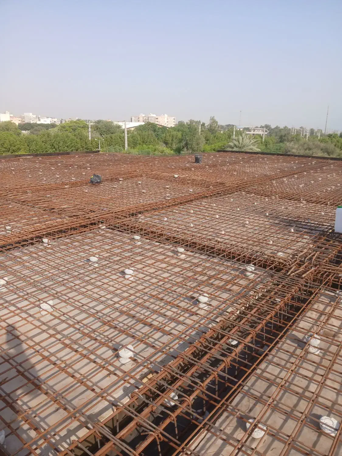 به چند نفر قالب بند نیازمندیم|استخدام معماری، عمران و ساختمانی|بوشهر, |دیوار