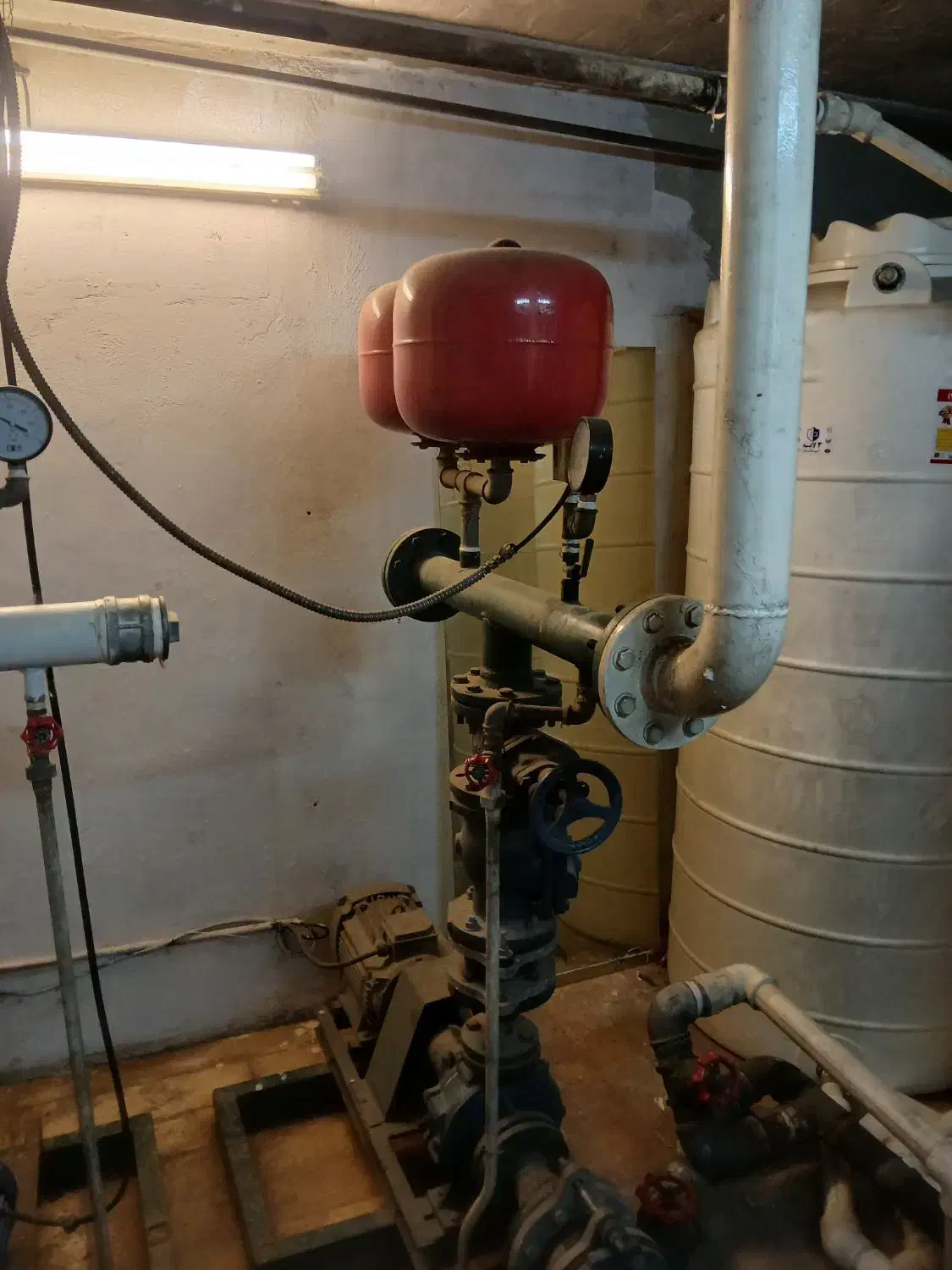 سیم پیچی و تعمیرات پمپ آب و موتورخانه|خدمات پیشه و مهارت|تهران, کن|دیوار