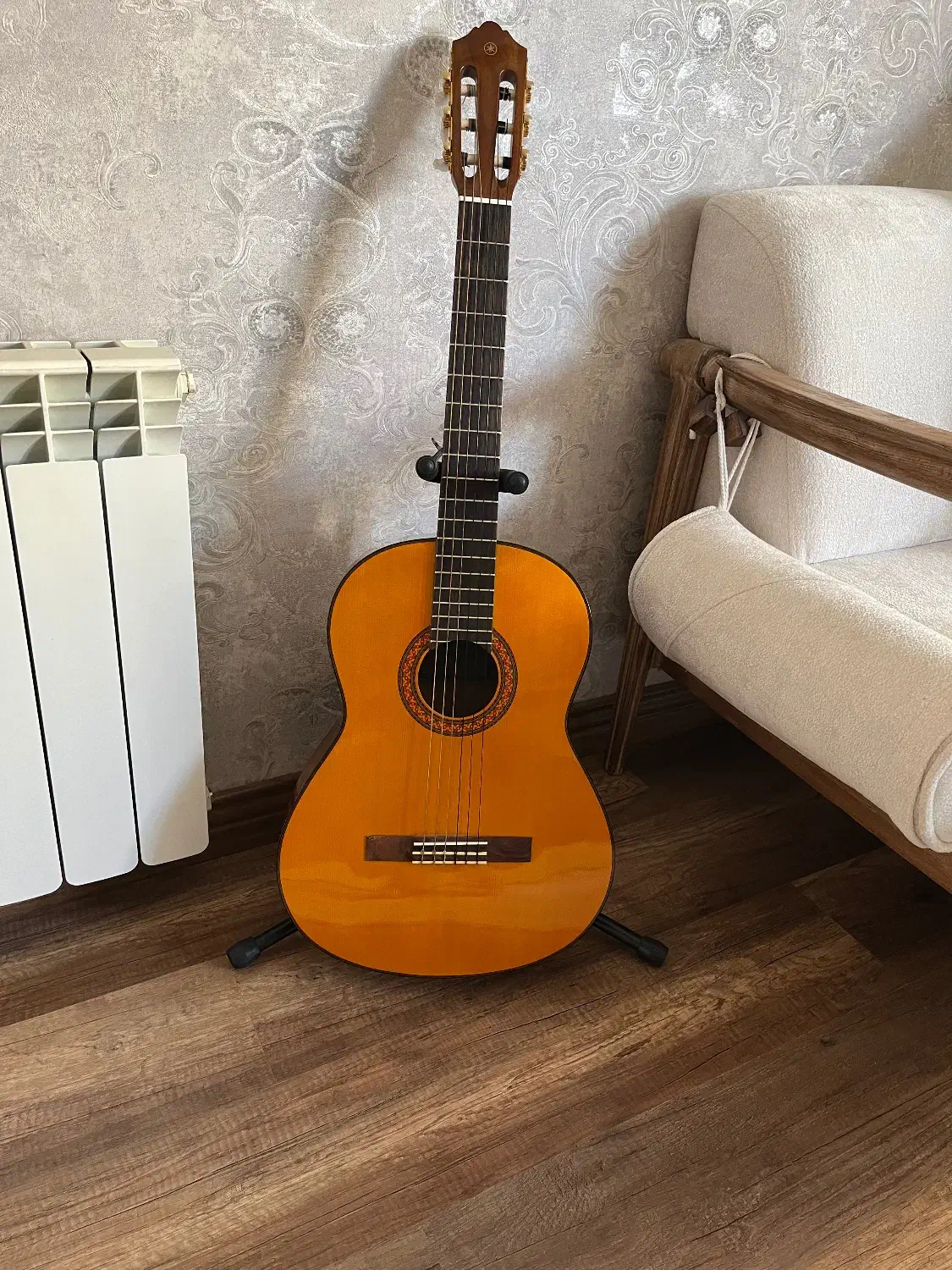 گیتار یاماها c70 اندونزی اصل|گیتار، بیس، امپلیفایر|همدان, |دیوار