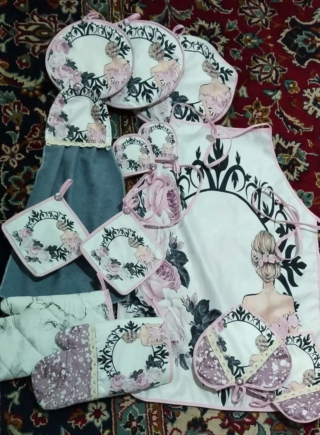 سرویس دم کنی|سفره، حوله، دستمال آشپزخانه|مشهد, فرخد|دیوار