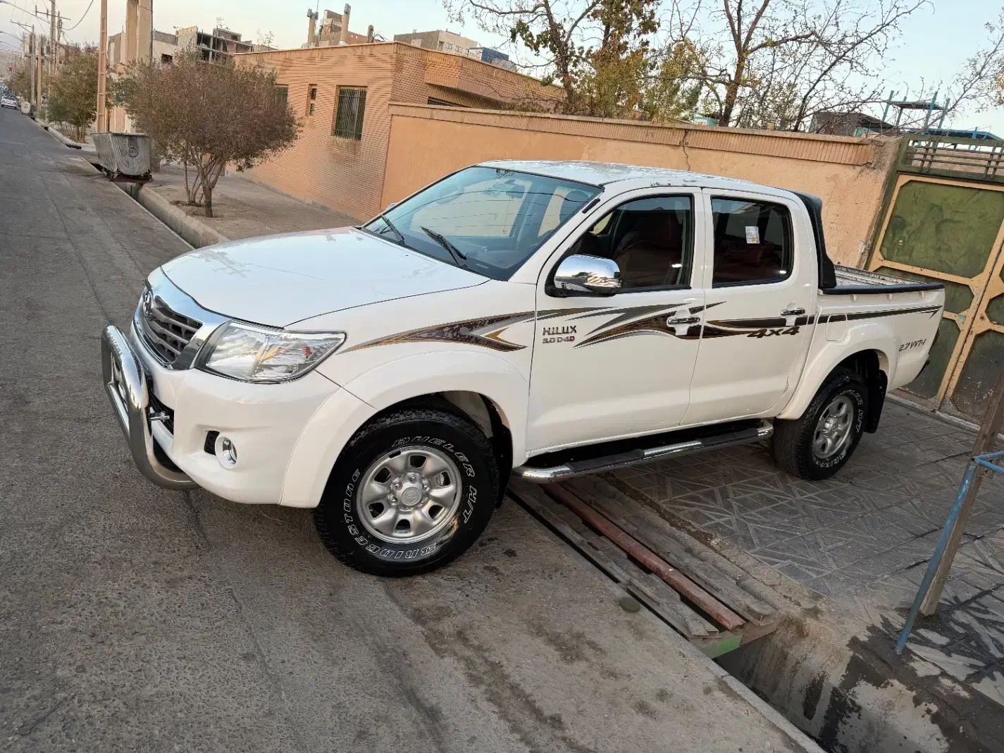 هایلوکس 2012|خودرو سواری و وانت|تهران, جردن|دیوار