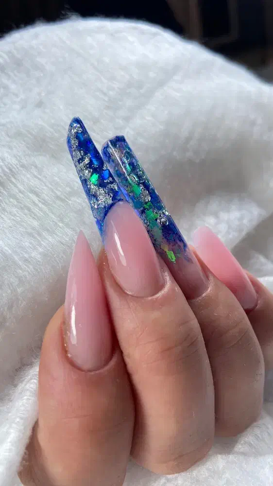 کاشت ناخن /مدل رایگان|خدمات آرایشگری و زیبایی|رشت, ولکس|دیوار