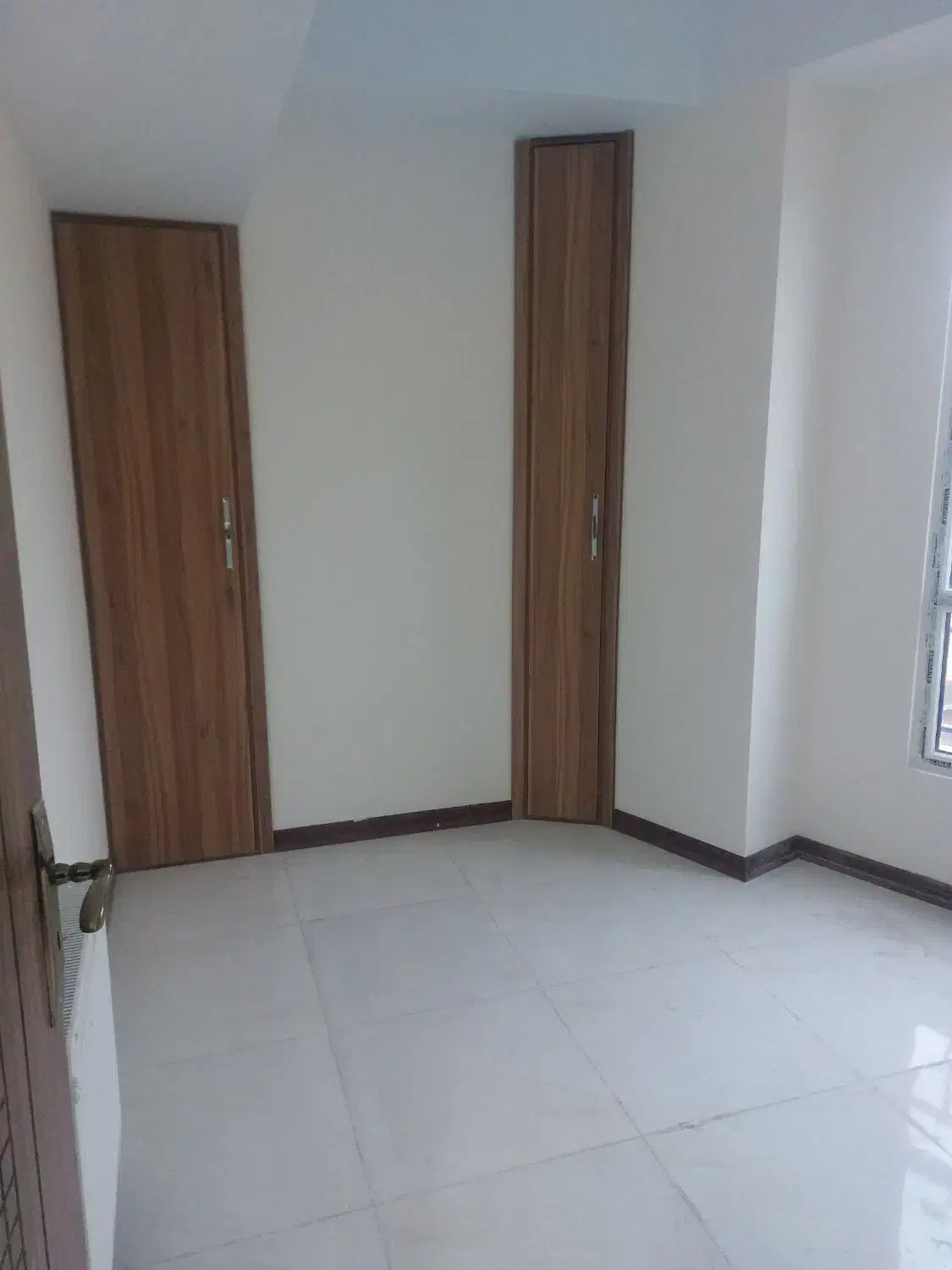 ۷۵ متر دوخوابه فول امکانات