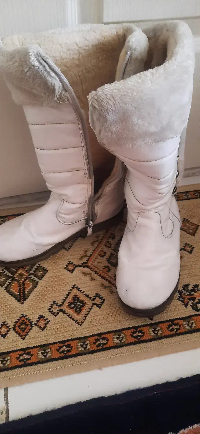 تعدادی لباس|کفش و لباس بچه|بناب, |دیوار