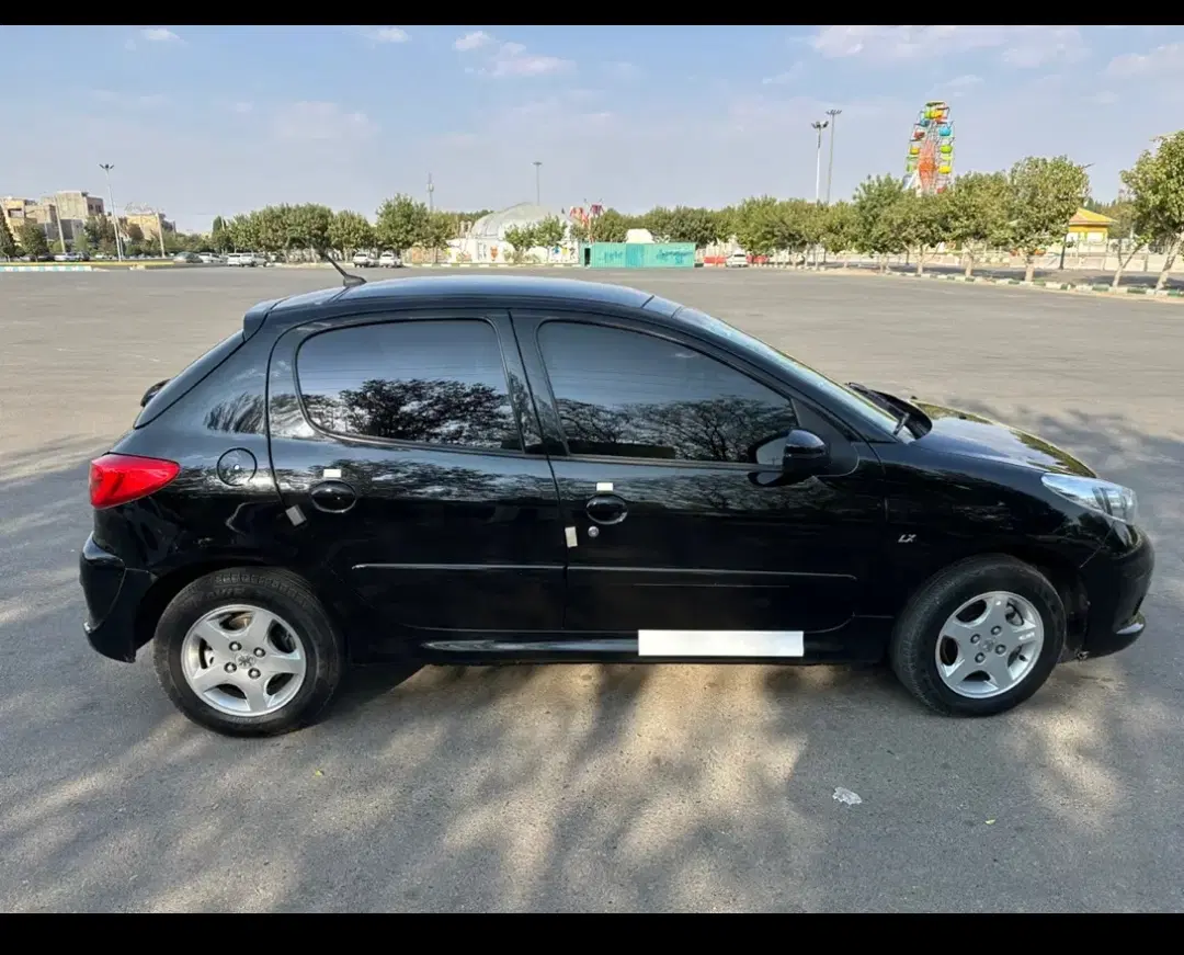 207مدل 1400|خودرو سواری و وانت|قشم, |دیوار