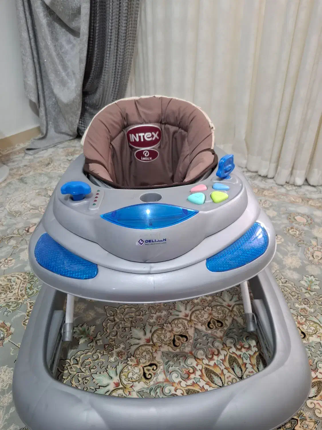 روروک|کالسکه و لوازم جانبی|تهران, قصر فیروزه ۲|دیوار