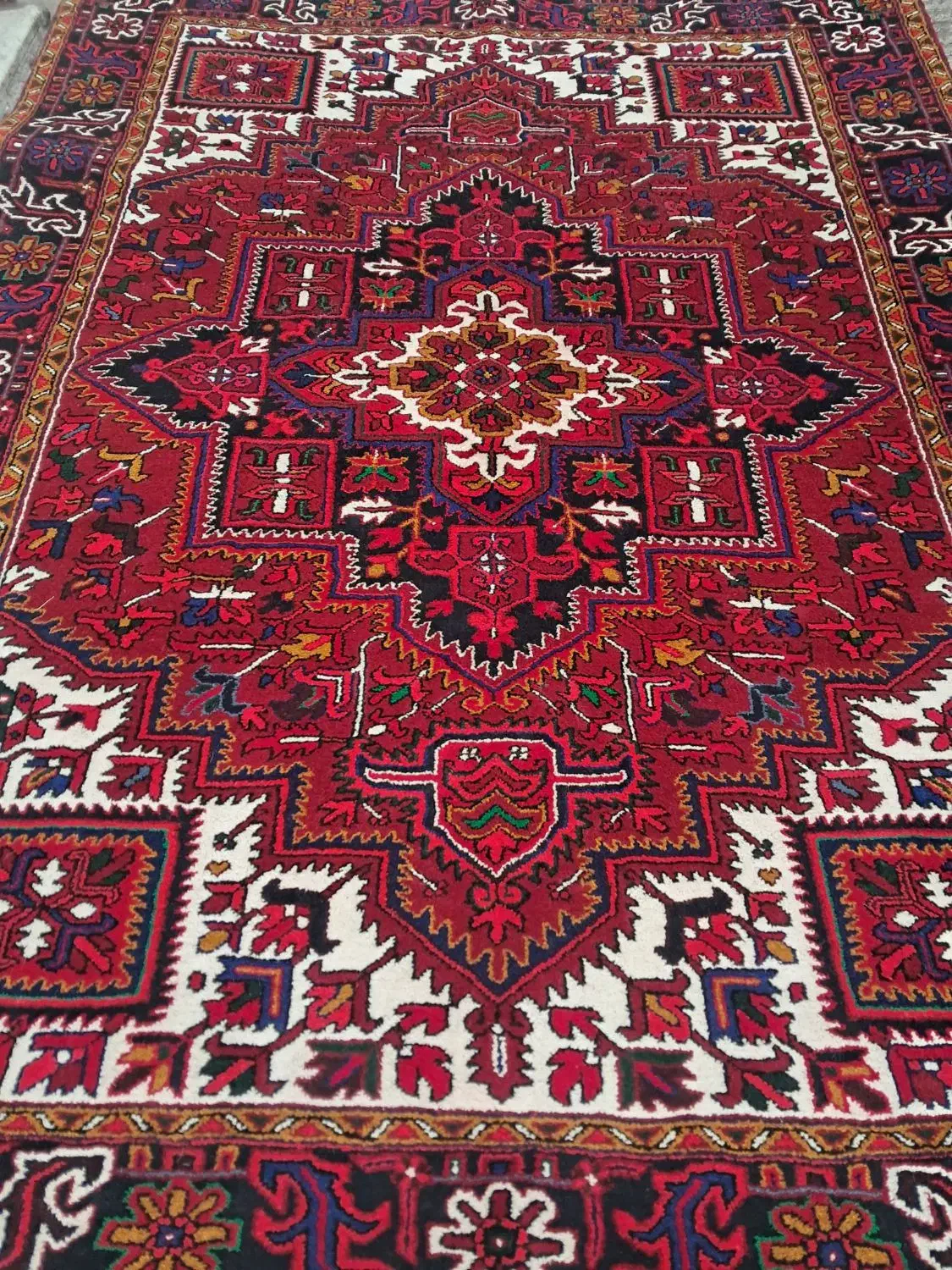 جفت ۹متری نو چشمه زان|فرش|بناب, |دیوار