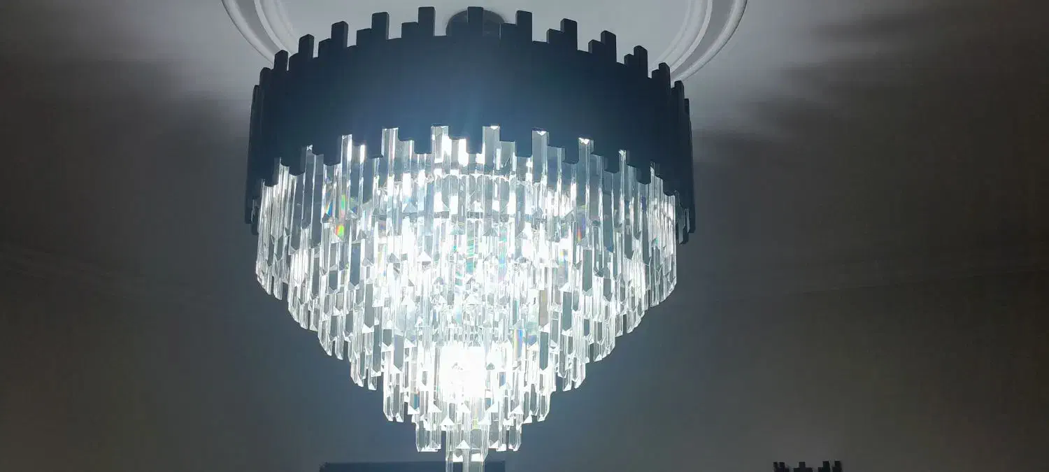 لوستر مدرن|لوستر و چراغ آویز|هشتگرد, فاز ۲ مهستان|دیوار