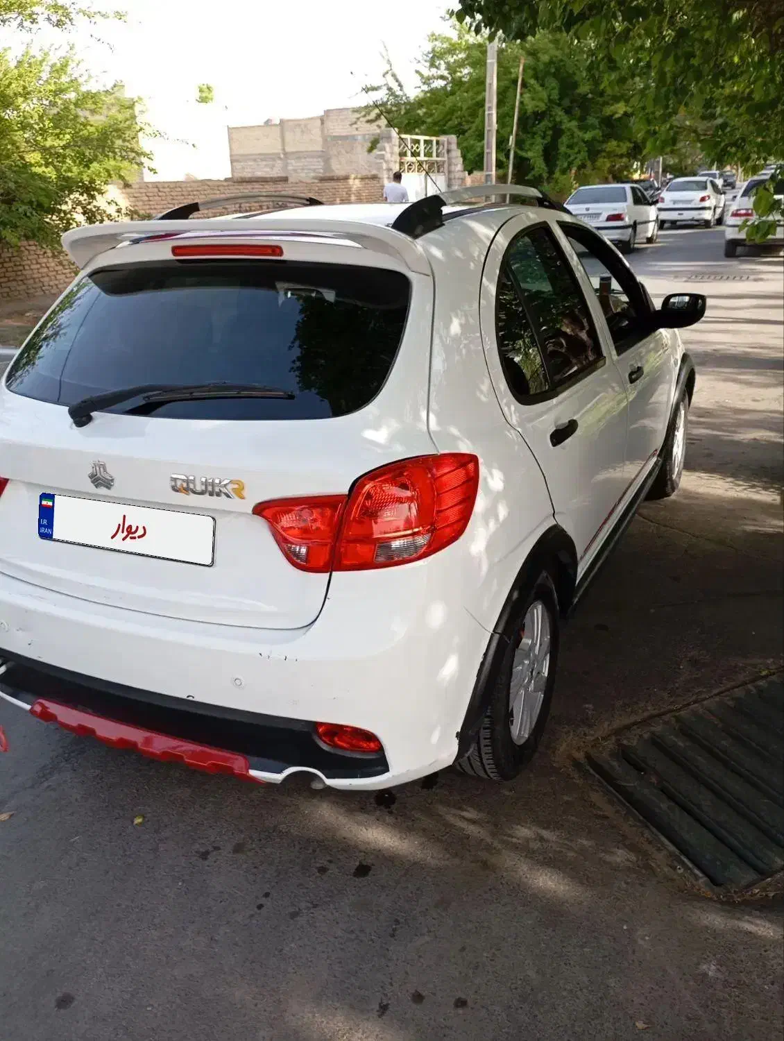 کوییک ‌r|خودرو سواری و وانت|نجف‌آباد, ۲۲ بهمن|دیوار