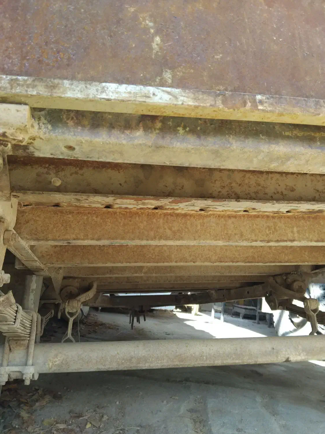 تریلی یدکش|ابزارآلات|میاندوآب, |دیوار