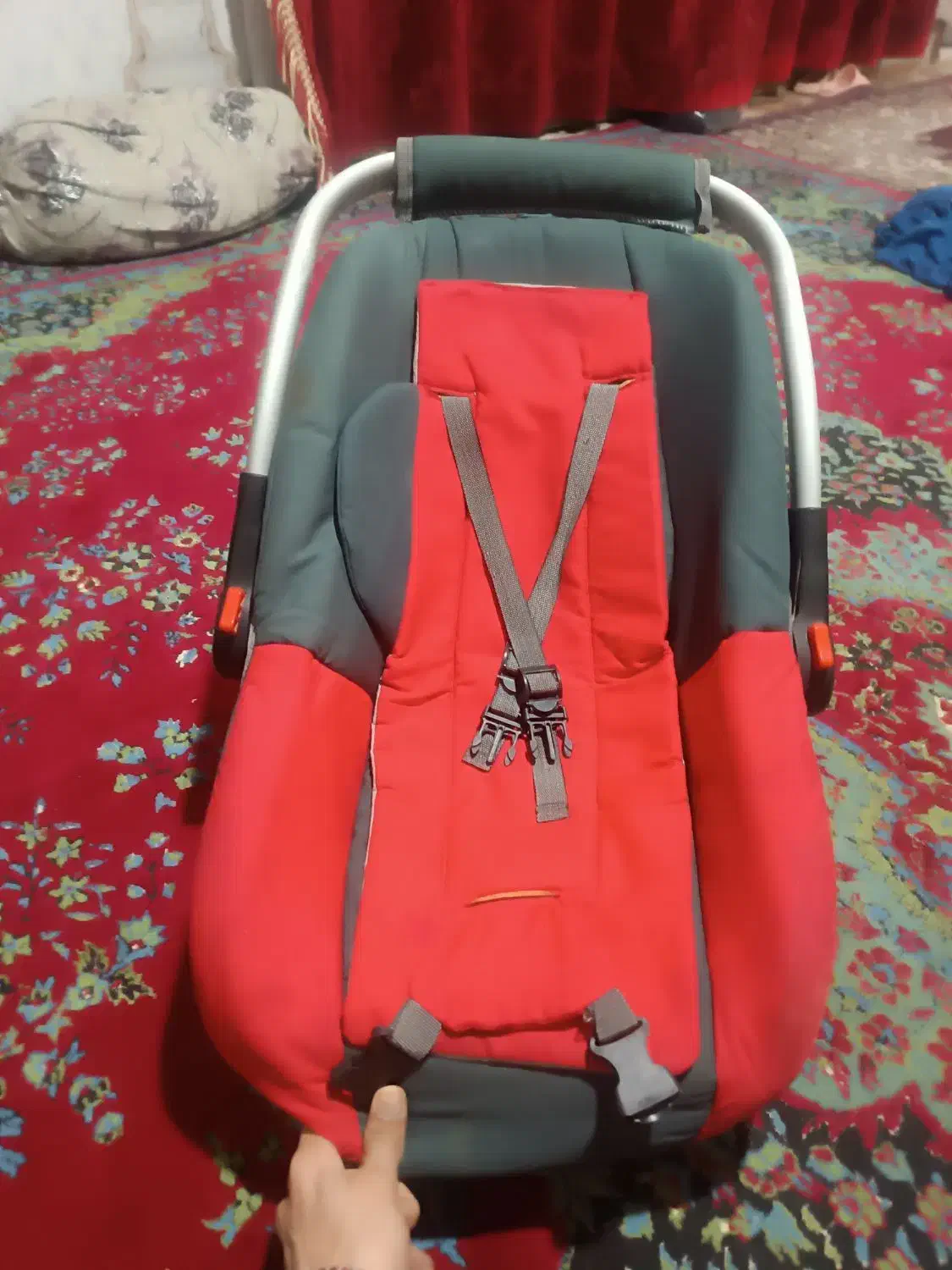 لالایی بچه|کالسکه و لوازم جانبی|سراوان, |دیوار