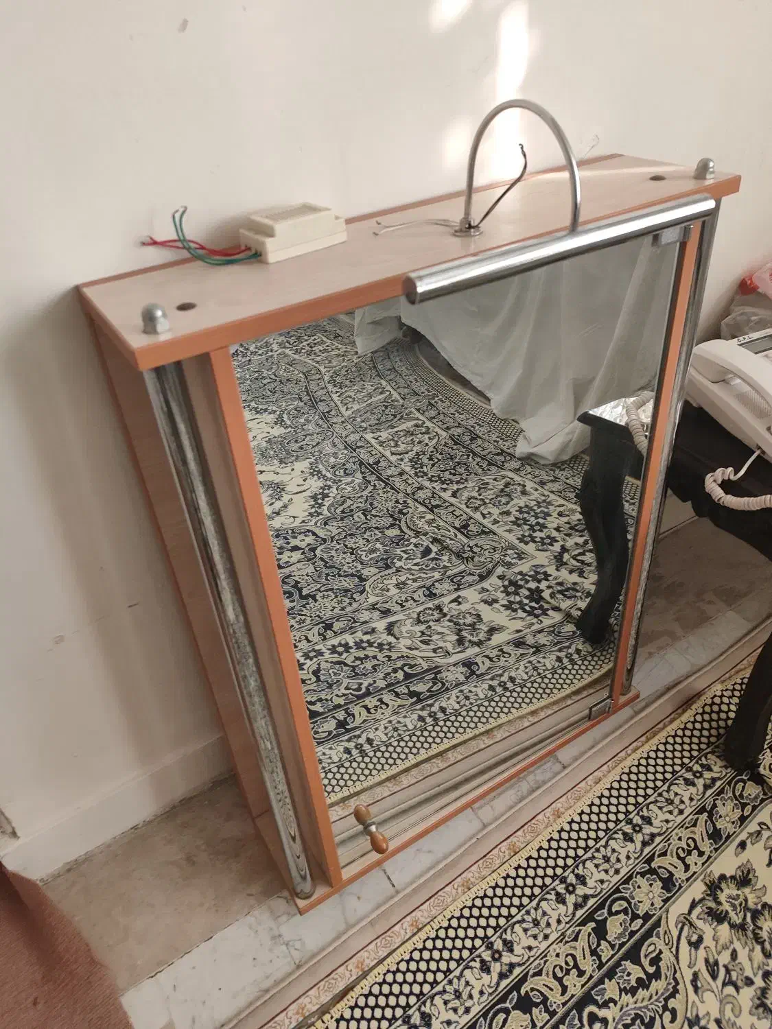 اینه کمد دار|آینه|تهران, علم و صنعت|دیوار