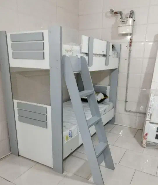 تخت 2 طبقه ایی پله خور شرکتی رژین|تخت و سرویس خواب|الوند, |دیوار