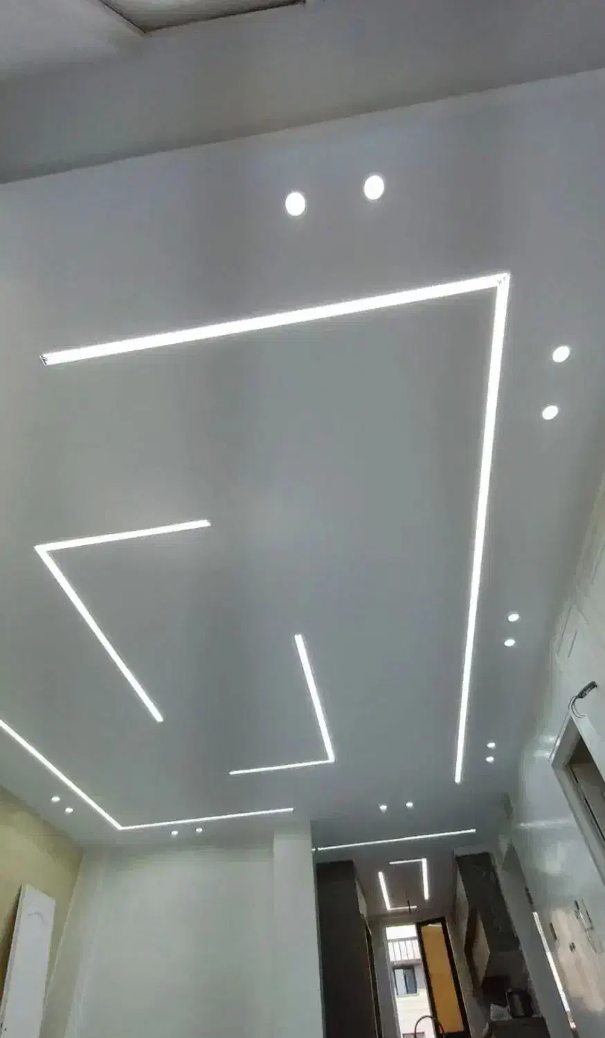 برقکار نصاب لوستر هالوژن سرویس کولر نصاب دوربین|خدمات پیشه و مهارت|مشهد, آزادشهر|دیوار