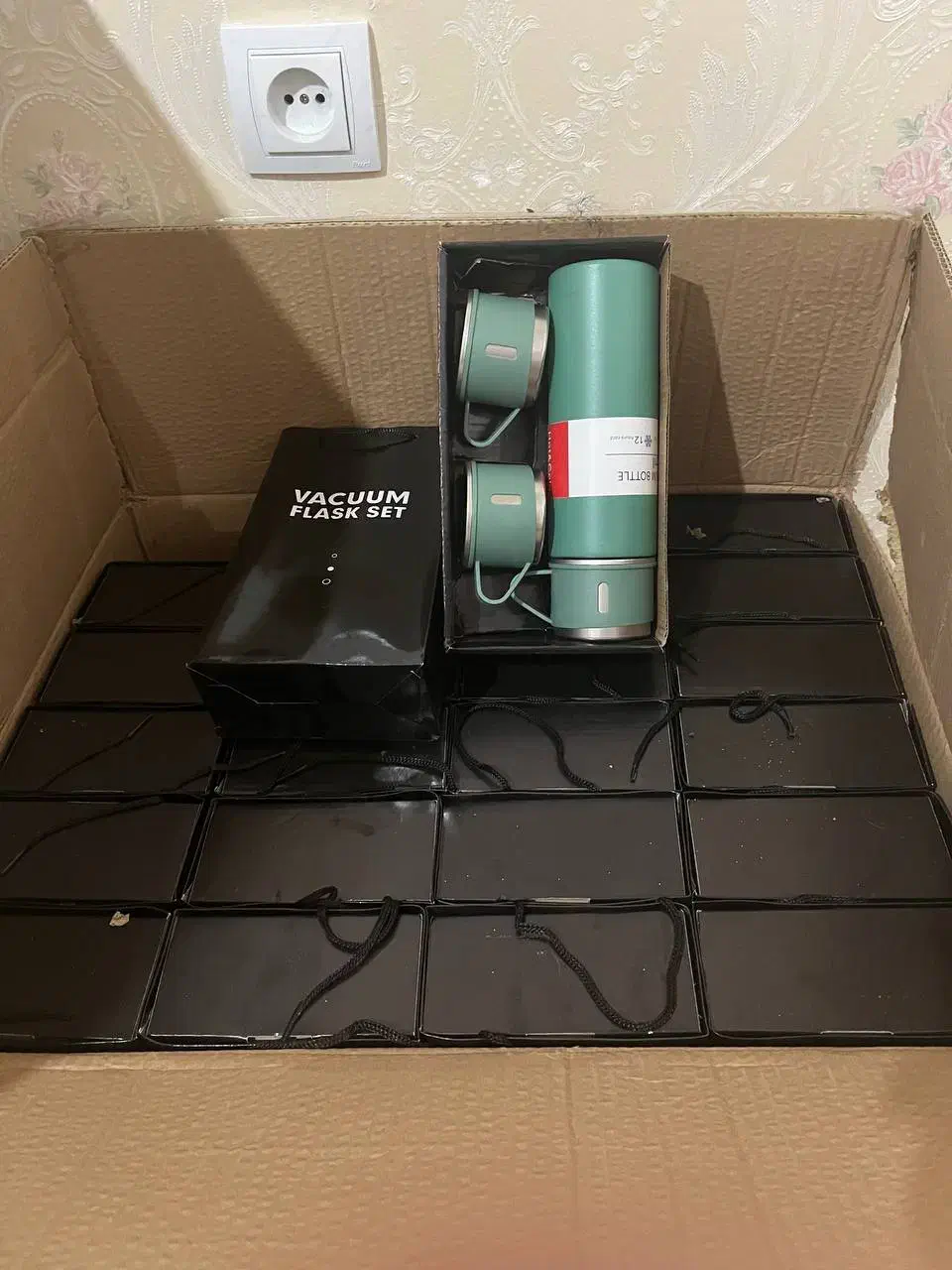 فلاکس سه کاپه یک کارتن|ظروف نگهدارنده، پلاستیکی، یکبارمصرف|ارومیه, |دیوار