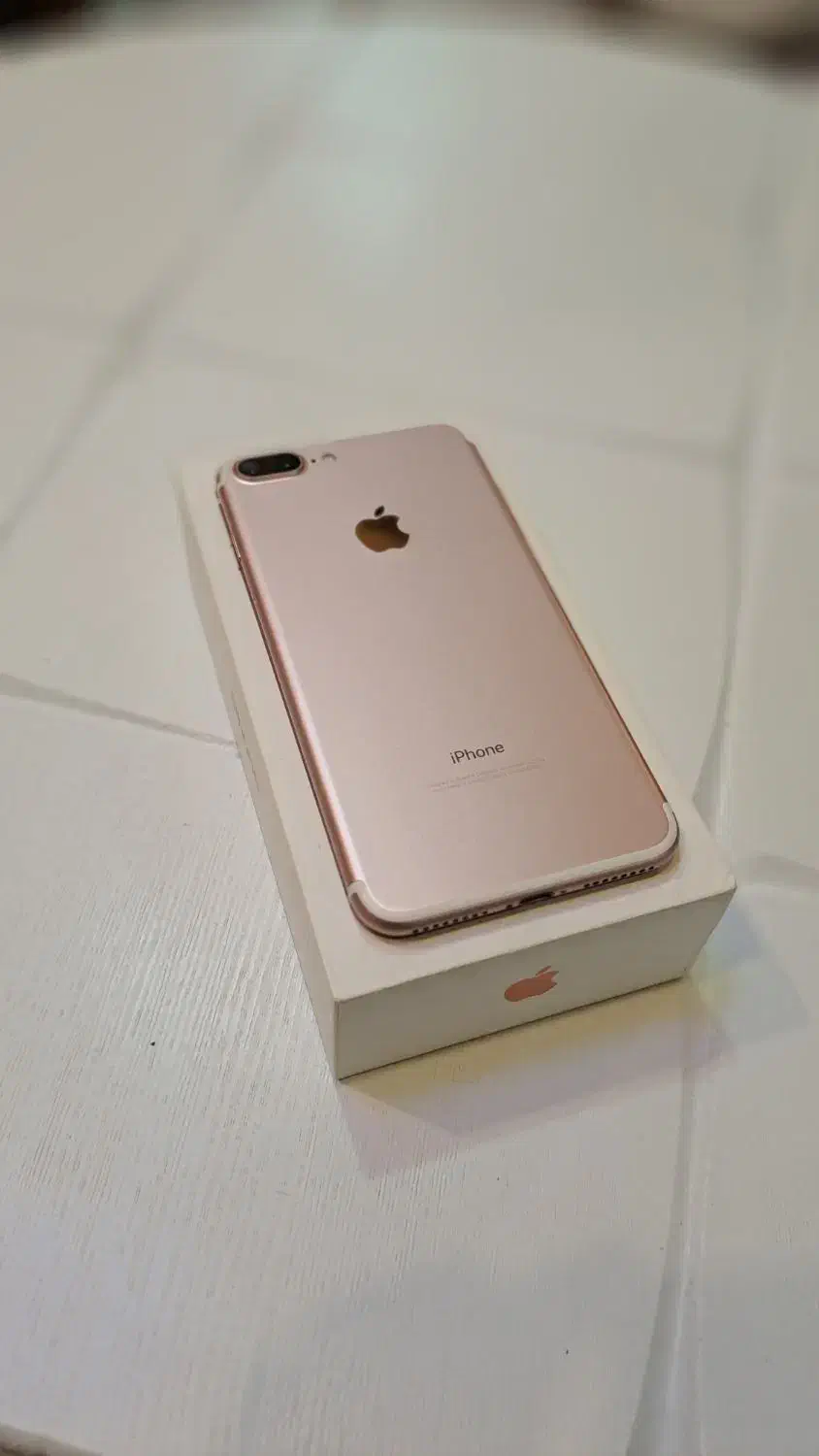 آیفون 7 پلاس 256GB رزگلد LLA|موبایل|رشت, کاکتوس|دیوار