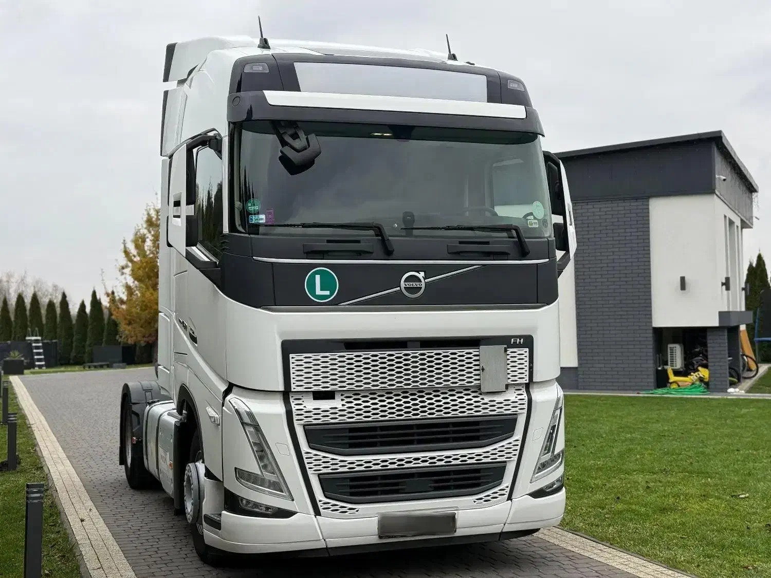 فروش ثبت سفارش کشنده پیش فروش انواع کشنده|خودرو سنگین|ارومیه, |دیوار