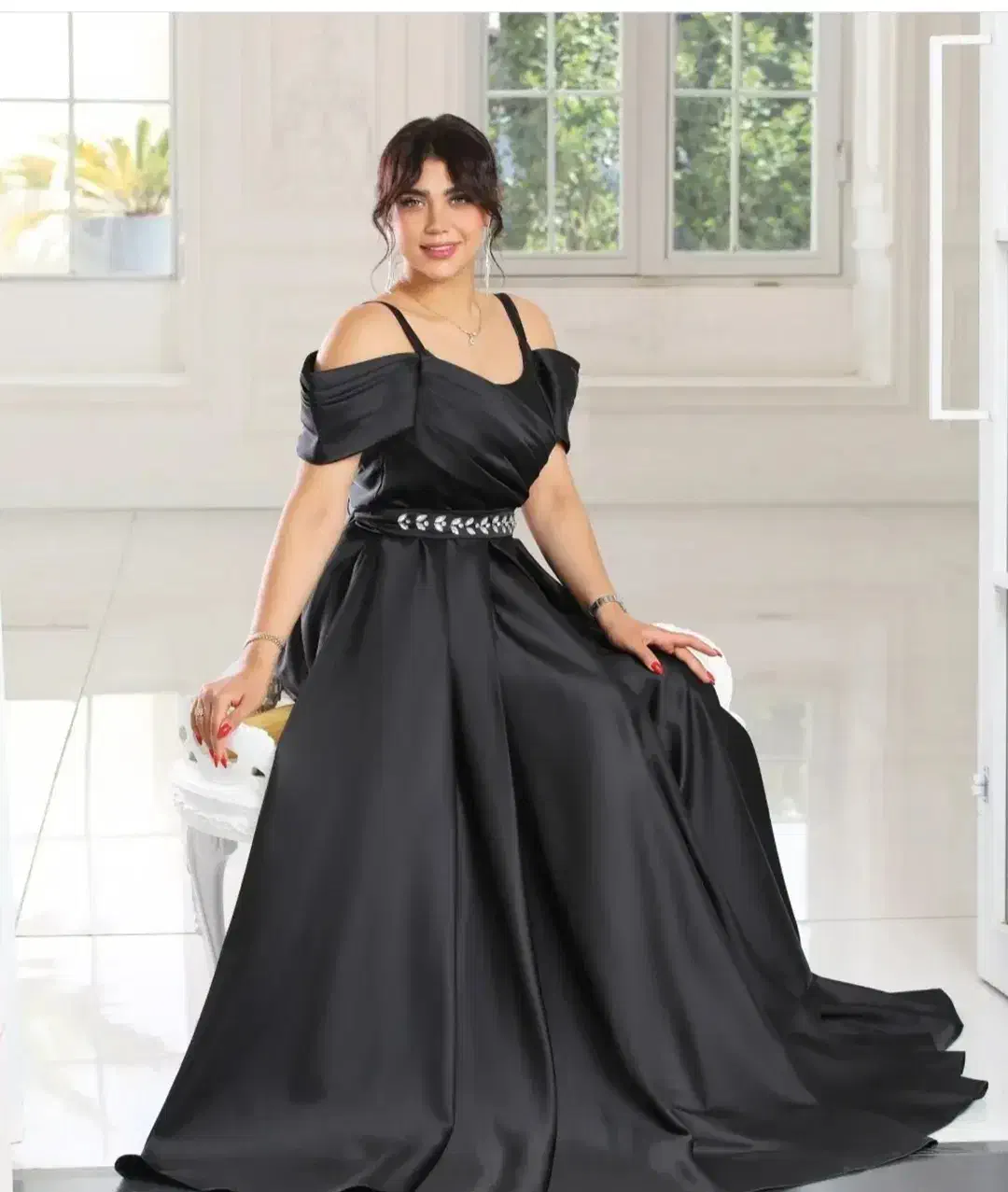 لباس مجلسی|لباس|اهر, |دیوار