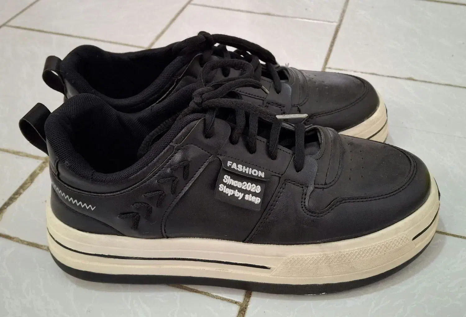 کتانی پسرانه سایز ۳۸|کیف، کفش، کمربند|رشت, سلیمانداراب|دیوار