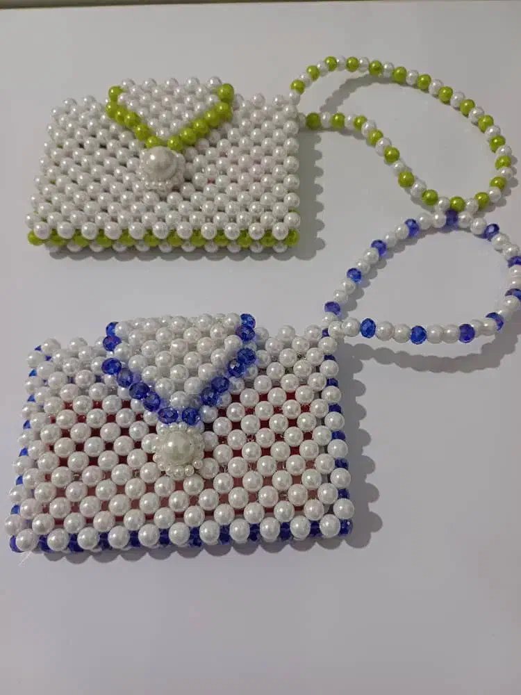 انواع وسایل تزیینی با مروارید برای شب یلدا|زیورآلات و اکسسوری|رشت, حافظ آباد|دیوار