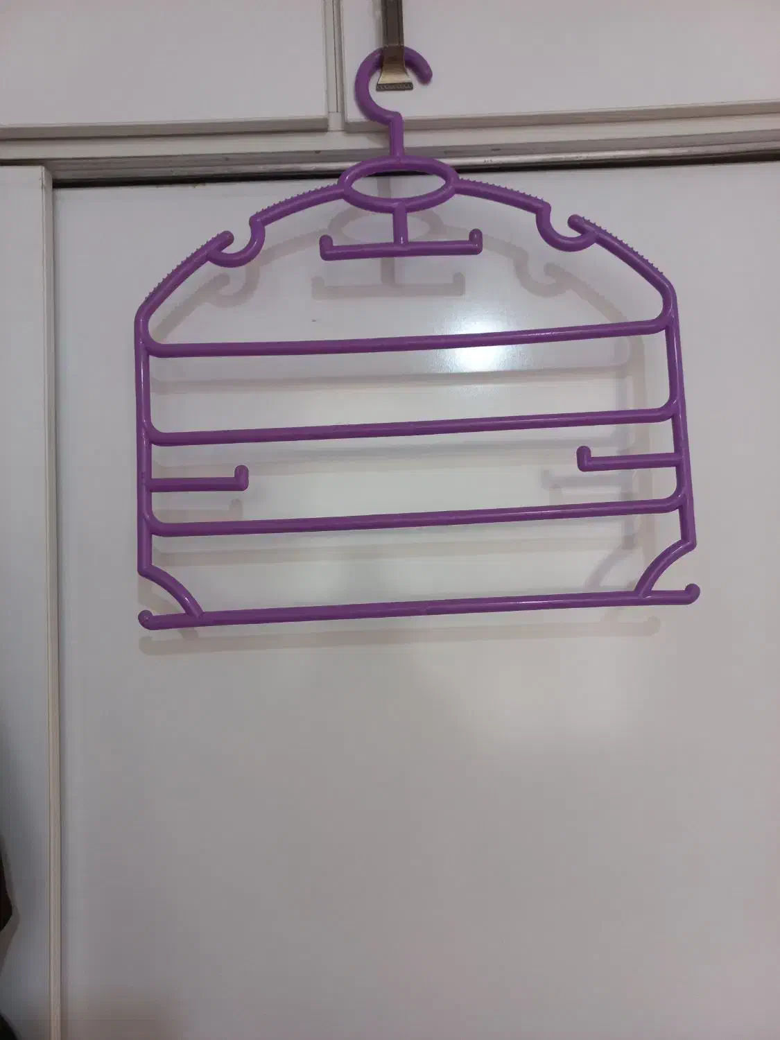 چوب لباسی|بندرخت و رخت‌آویز|تهران, افسریه شمالی|دیوار