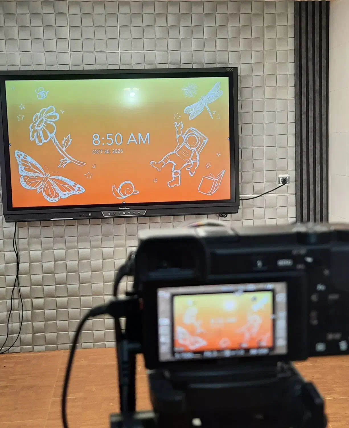 اجاره استودیو تولید محتوا اینستاگرام/یوتیوب/آموزشی|اجارهٔ کوتاهمدت دفتر کار و فضای آموزشی|خوی, |دیوار