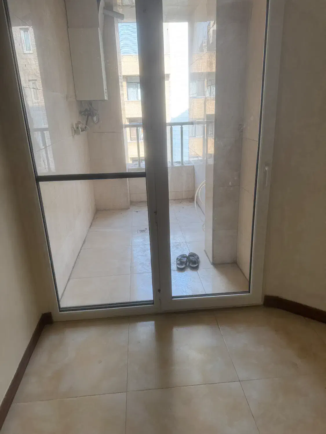 ۱۲۵متر سه خواب سهروردی شمالی ۸ساله