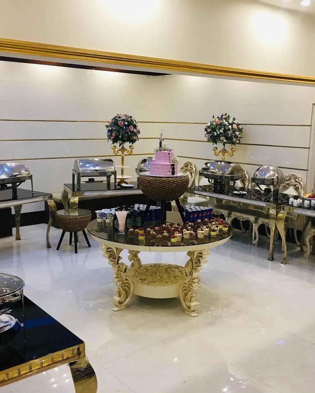 تالار پذیرایی و اتاق عقد باشکوه|خدمات پذیرایی، مراسم|ملارد, |دیوار