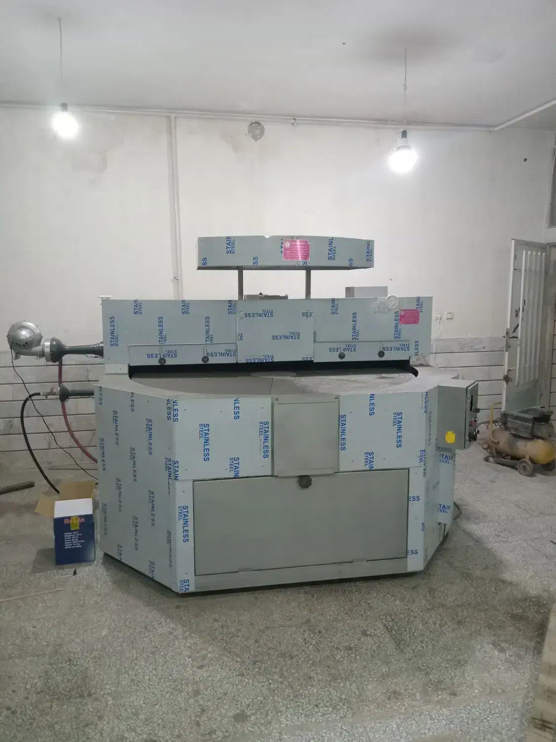 دستگاه نانوایی|اجاق گاز و لوازم برقی پخت‌وپز|اصفهان, کارلادان|دیوار