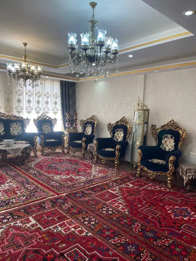 ساختمان دو طبقه ویلایی در فاز دو شهرک|فروش خانه و ویلا|اهر, |دیوار